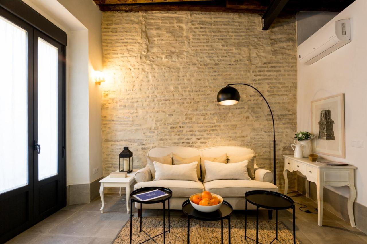 Oak & Sandstone Studio - Space Maison Apartments Sevilla Exterior foto